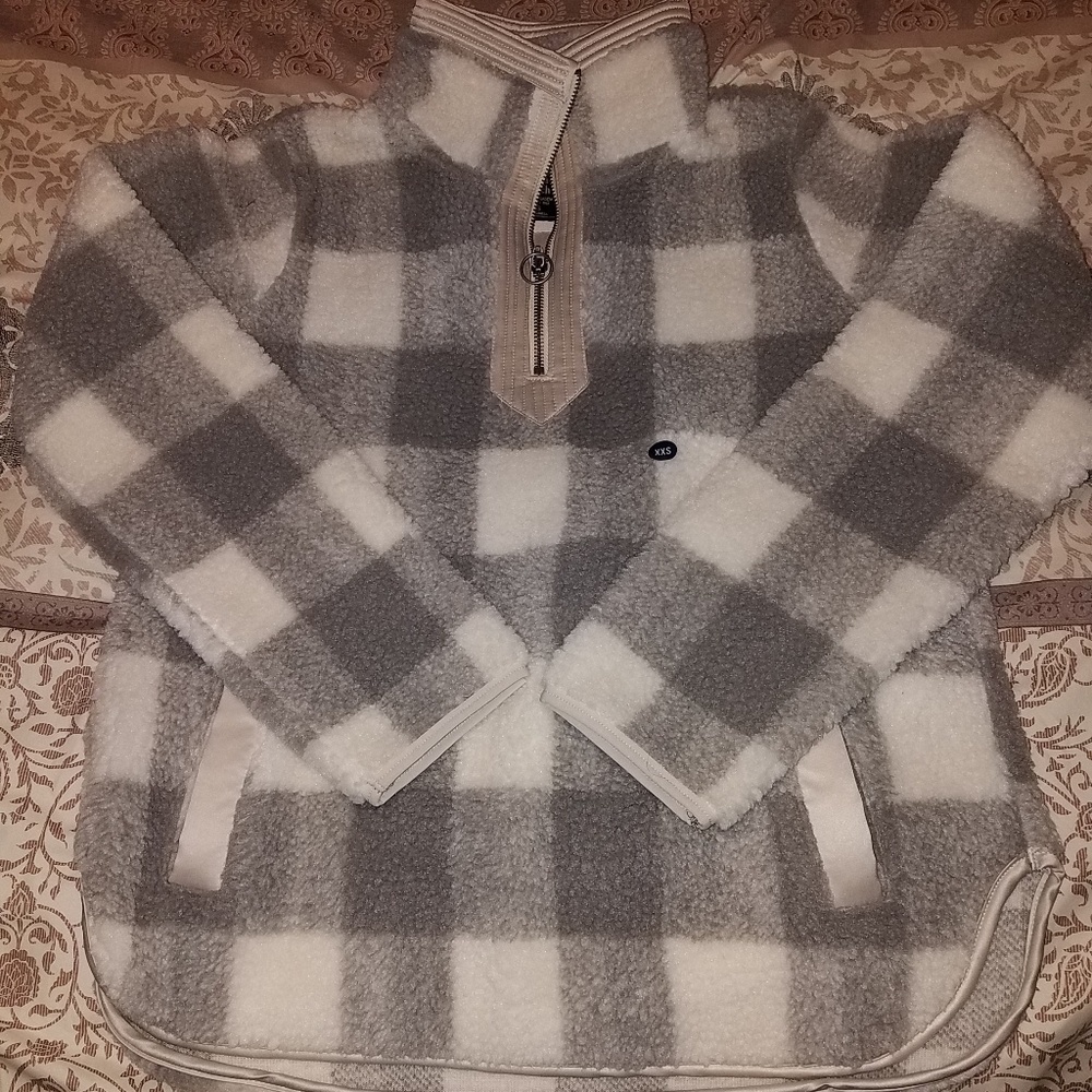 Abercrombie & Fitch Shepra pullover